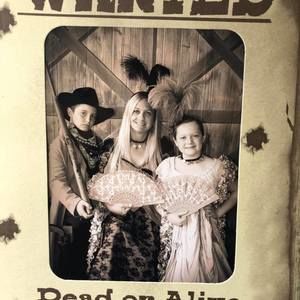 Meet your Posher, Liz